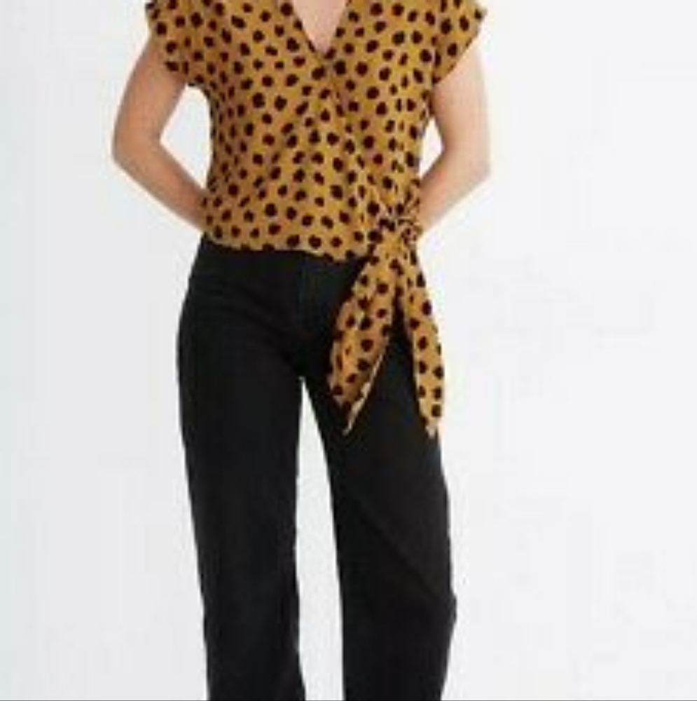 MADEWELL Sash-Tie Wrap Top in Painted spots extra small Mustard V-neck.